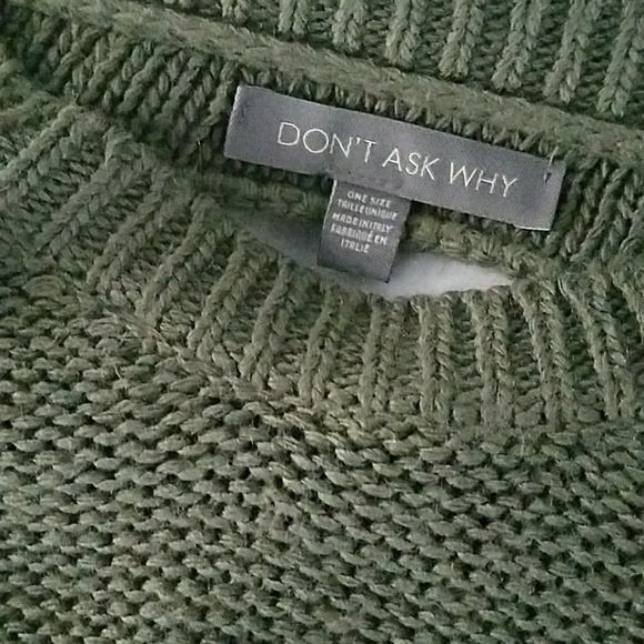 Green sweater - Picture 3 of 4